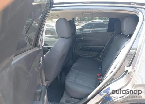 2016 Chevrolet Sonic Lt Auto z USA, uszkodzony, nr VIN 1G1JC6SH3G4142128